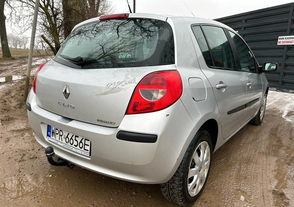 Renault Clio cena 10400 przebieg: 215000, rok produkcji 2007 z Gdańsk małe 79